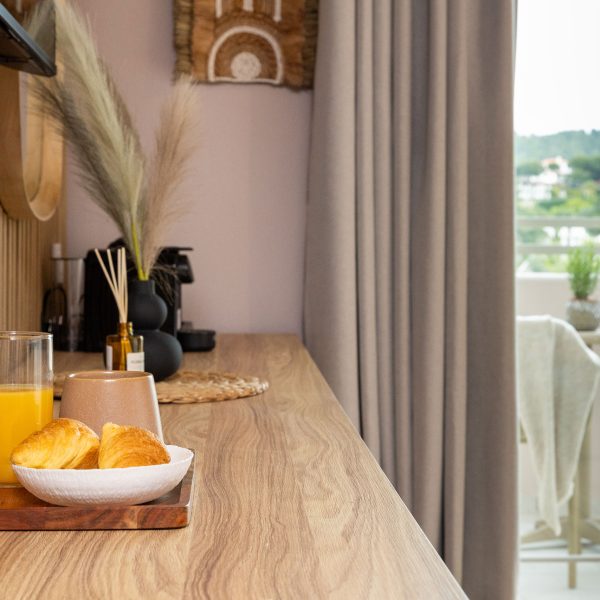 petra-nera-skiathos-comfort-suite-05