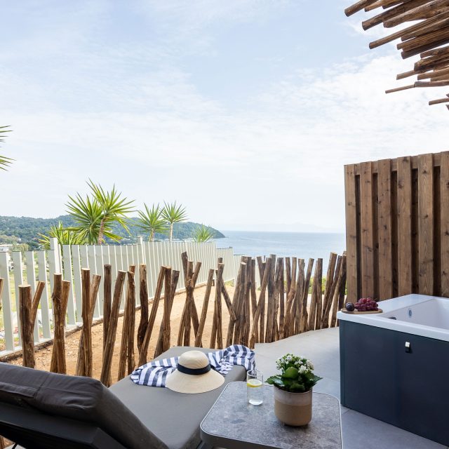 petra-nera-skiathos-deluxe-room-05