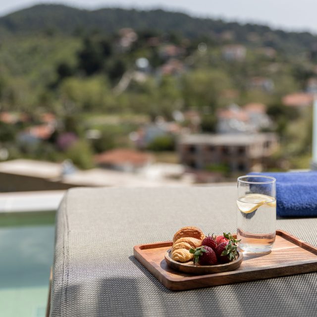 petra-nera-skiathos-executive-room-05