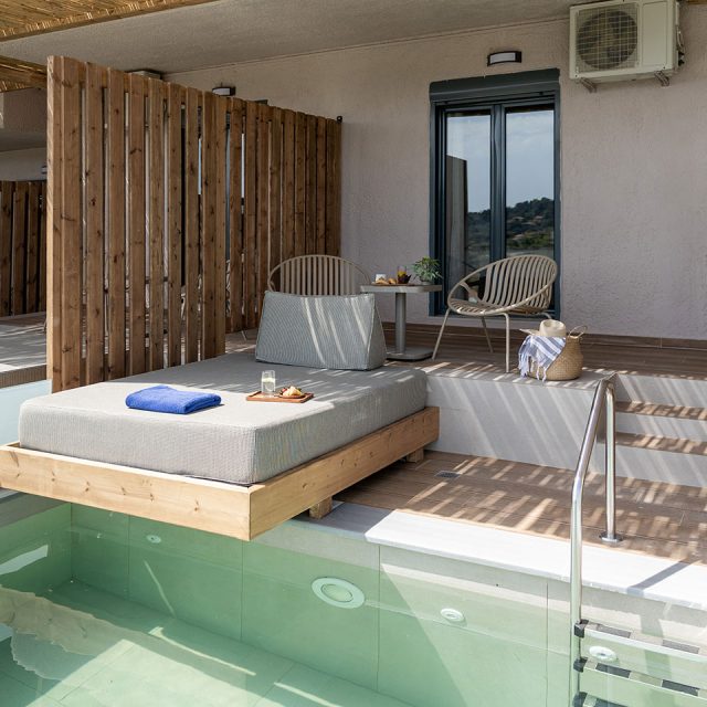 petra-nera-skiathos-executive-room-06