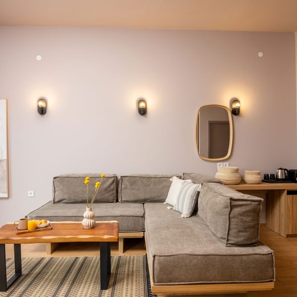 petra-nera-skiathos-junior-suite-03