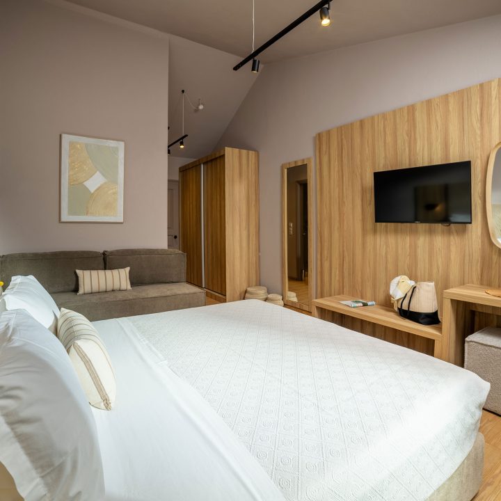 petra-nera-skiathos-standard-room-02